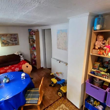 Familienfreundliches Ferienhaus Mit 3 Schlafzimmern Oldisleben エクステリア 写真