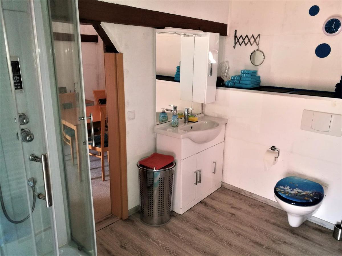 Familienfreundliches Ferienhaus Mit 3 Schlafzimmern Oldisleben エクステリア 写真