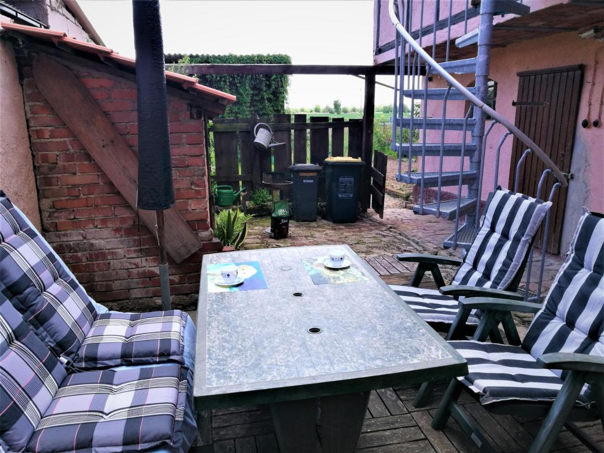 Familienfreundliches Ferienhaus Mit 3 Schlafzimmern Oldisleben エクステリア 写真
