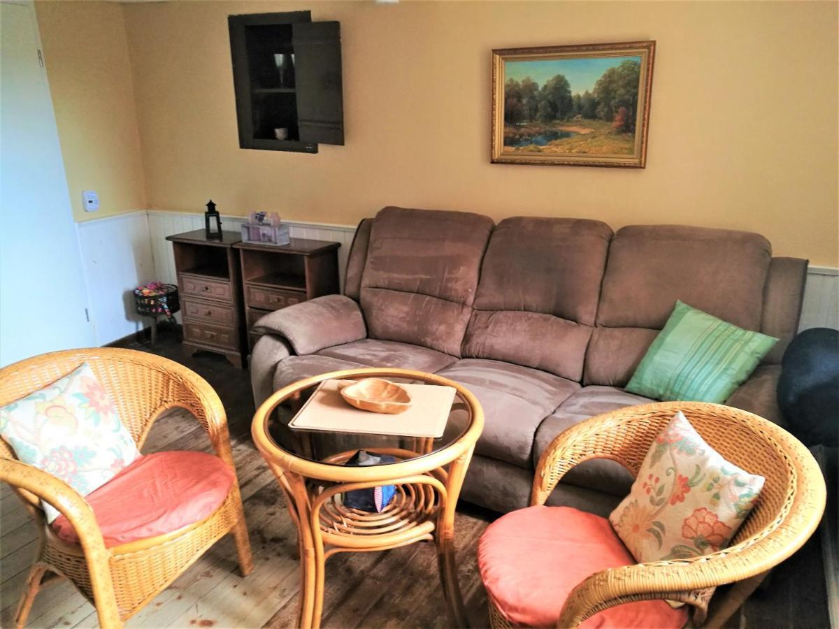 Familienfreundliches Ferienhaus Mit 3 Schlafzimmern Oldisleben エクステリア 写真