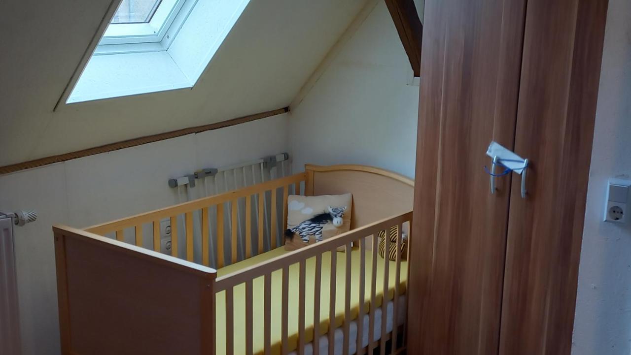 Familienfreundliches Ferienhaus Mit 3 Schlafzimmern Oldisleben エクステリア 写真