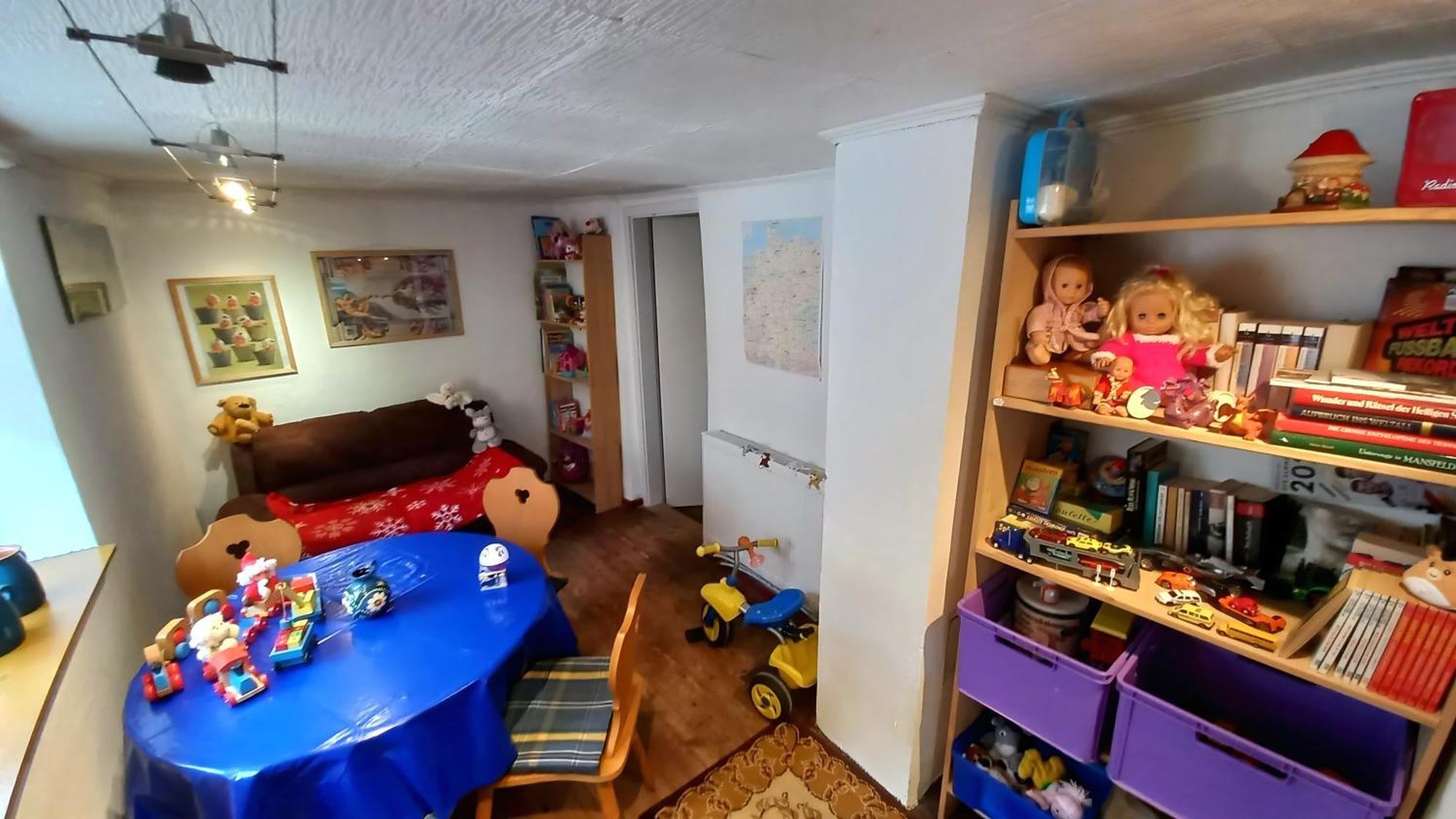 Familienfreundliches Ferienhaus Mit 3 Schlafzimmern Oldisleben エクステリア 写真